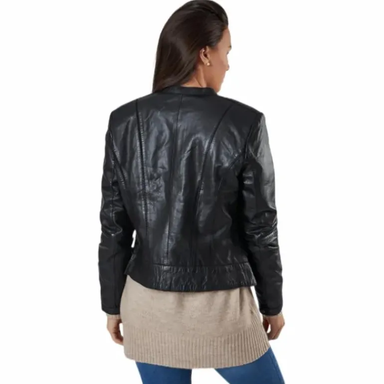 Diora Black