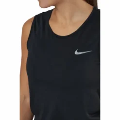 Dri-fit Run Division Women's R Black/bright Crimson/reflectiv