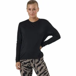 Ease Crew Neck Black