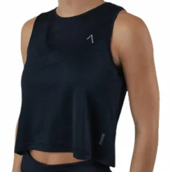 Flowing Tank Black