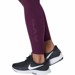 Form Stash Hi-rise Comp Tight Beet/beet
