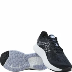 Fresh Foam Evoz V2 Black/white (048)