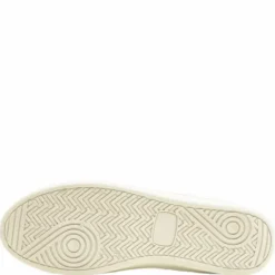 Gaines White