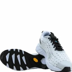 Greyhound White/Black