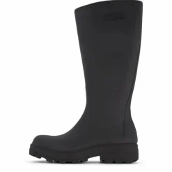 Halla Black