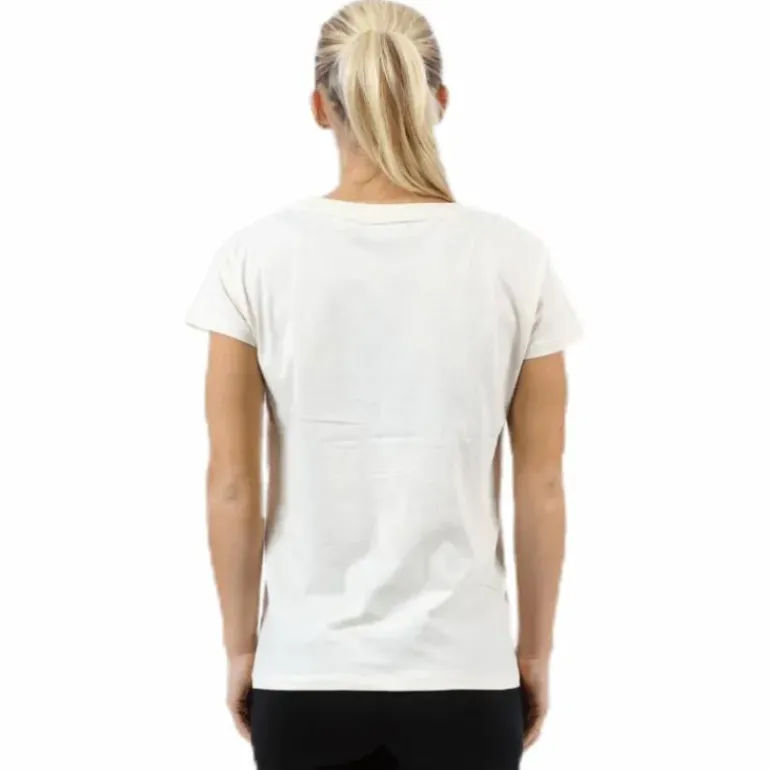Josefin Tee White