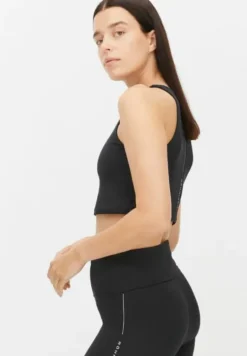 Kay Premium Cropped Top Black