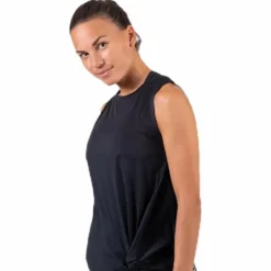 Knot Singlet Black