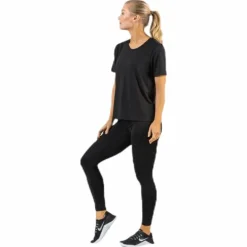 Lyric Basic Tee Black