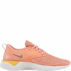 Odyssey React 2 Flyknit Pink