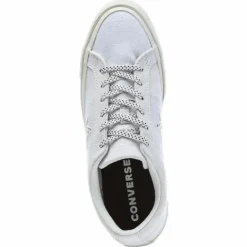 One Star White/Black