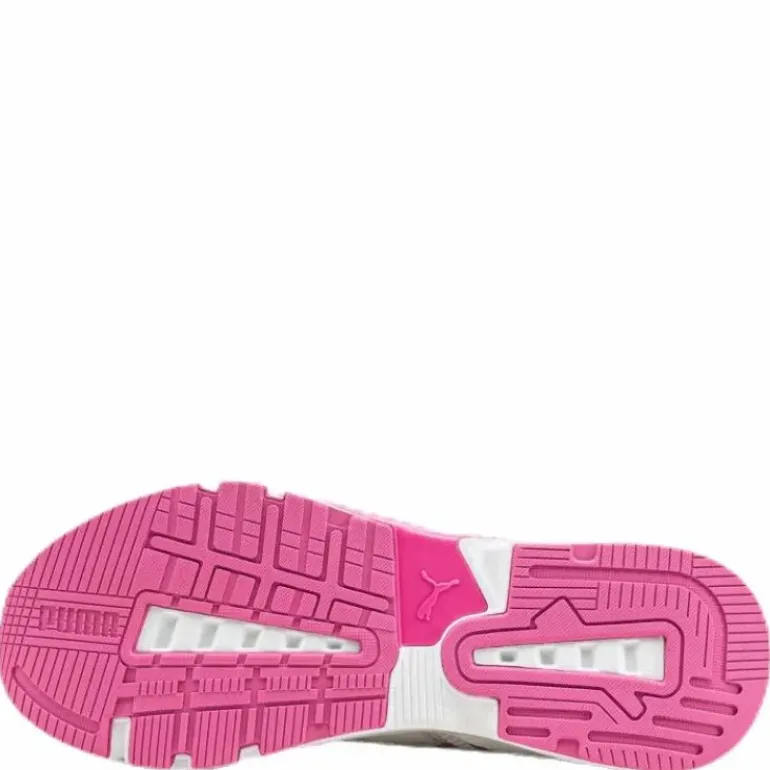 Provoke XT White/Black