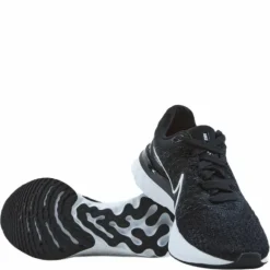 React Infinity Run Flyknit 3 Women's Road Running Shoes BLACK/WHITE