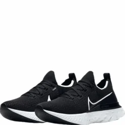 React Infinity Run Flyknit Black