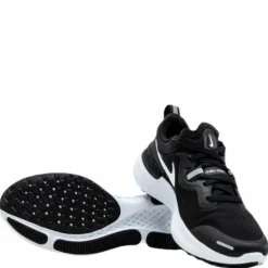 React Miler White/Black