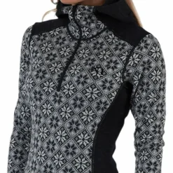 Rose Hood Black