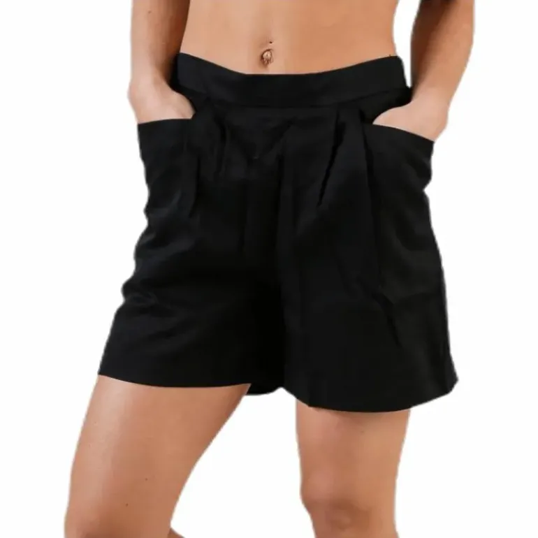 Ruth Hw Shorts Black