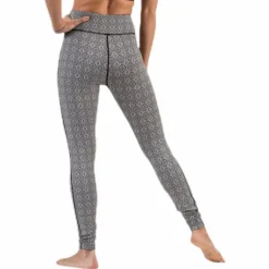 Spin To Win Mid Layer Tights White/Black