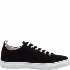 Stoked Low Suede Black