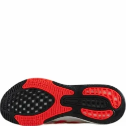 Supernova+ Shoes Cloud White / Solar Red / Core Black