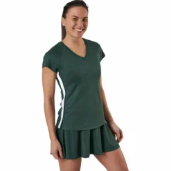 Tesia V Tee Green
