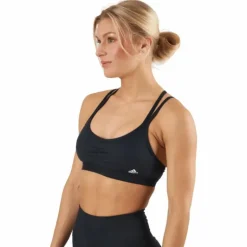 Yoga Essentials Light-Support Bra Black